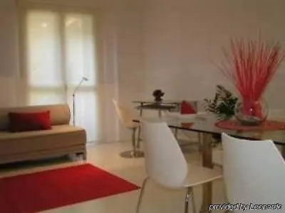 Diagonal Apartament